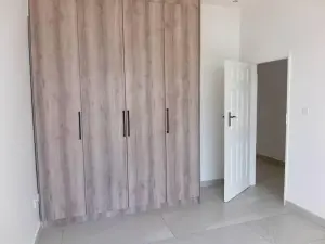 3 Bedroom House to Rent in Greendale North