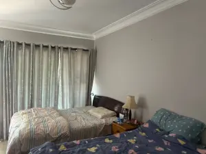 6 Bedroom House to Rent in Borrowdale Brooke