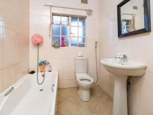 Townhouse/Complex/Cluster to Rent in Prospect