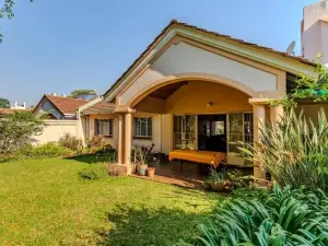 Townhouse/Complex/Cluster for Sale