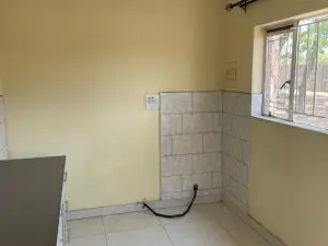 Townhouse/Cluster to Rent in Msasa Park