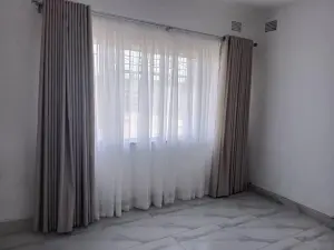 2 Bedroom House to Rent in Greendale
