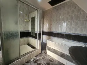 4 Bedroom House to Rent in Hillside