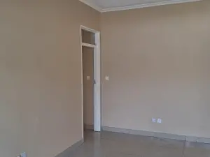 Townhouse/Complex/Cluster to Rent in Kamfinsa