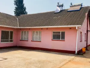 3 Bedroom House to Rent in Marlborough