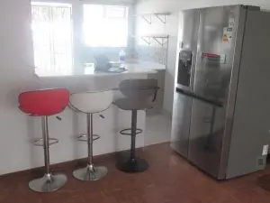Flat/Apartment to Rent in Avondale
