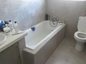 Flat/Apartment to Rent in Avondale