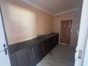 Commercial Property to Rent in Newlands