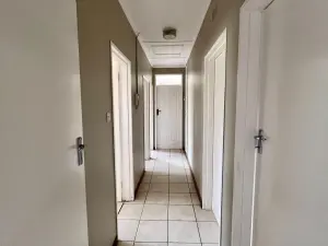 4 Bedroom House to Rent in Glen Lorne