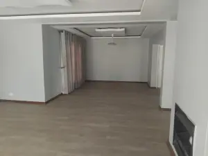 5 Bedroom House to Rent in Gletwin Park