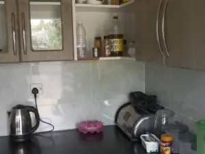 3 Bedroom House to Rent in Meyrick Park