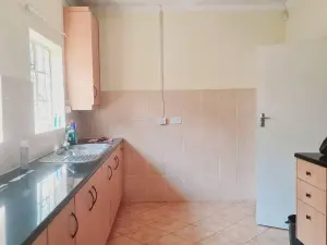 Townhouse/Complex/Cluster to Rent in Newlands