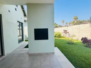 Townhouse/Complex/Cluster to Rent in Borrowdale