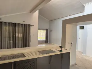 Flat/Apartment to Rent in Borrowdale Brooke