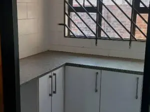 4 Bedroom House to Rent in Fairview