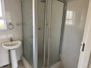 Flat/Apartment to Rent in Greendale North