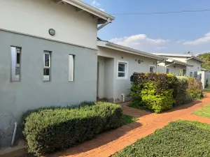 Flat/Apartment to Rent in Greendale North