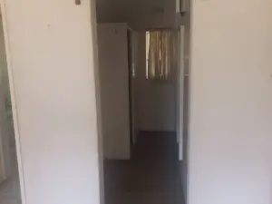 5 Bedroom House to Rent in Marlborough