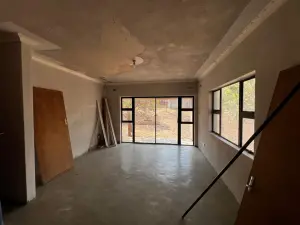 5 Bedroom House to Rent in Shawasha Hills