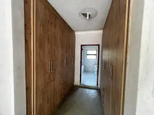 5 Bedroom House to Rent in Shawasha Hills