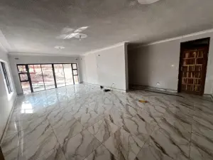 5 Bedroom House to Rent in Shawasha Hills