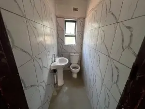 5 Bedroom House to Rent in Shawasha Hills