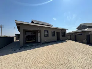 Townhouse/Complex/Cluster to Rent in Arlington