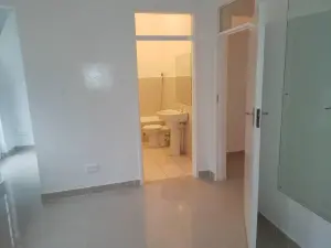 3 Bedroom Cottage/Garden Flat to Rent in Newlands