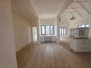 Townhouse/Complex/Cluster to Rent in Pomona
