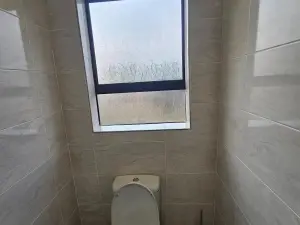 4 Bedroom House to Rent in Fairview