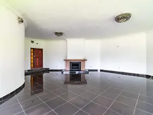 4 Bedroom House to Rent in Gletwin Park