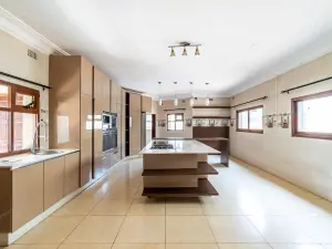4 Bedroom House to Rent in Gletwin Park