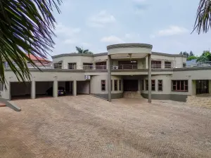 4 Bedroom House to Rent in Gletwin Park