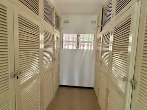 4 Bedroom House to Rent in Greendale North