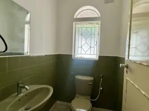 4 Bedroom House to Rent in Greendale North