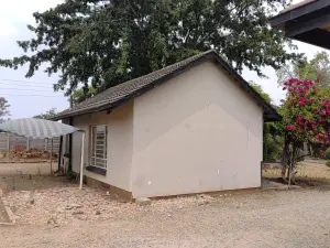 Commercial Property to Rent in Highlands