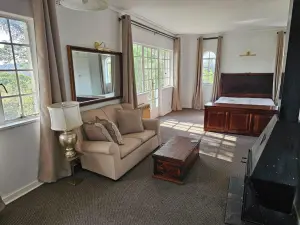 4 Bedroom House to Rent in Glen Lorne