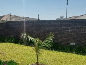 Townhouse/Complex/Cluster for Sale