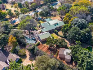 6 Bedroom House to Rent in Mount Pleasant