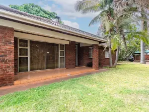 Townhouse/Complex/Cluster to Rent in Borrowdale