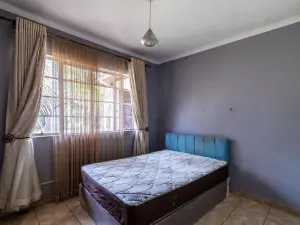 Townhouse/Complex/Cluster to Rent in Borrowdale