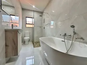 Townhouse/Complex/Cluster to Rent in Greendale