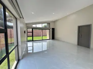 Townhouse/Complex/Cluster to Rent in Greendale