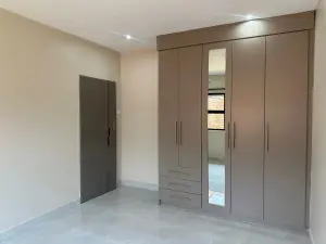 Townhouse/Complex/Cluster to Rent in Greendale