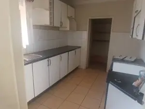 Townhouse/Complex/Cluster to Rent in Bluff Hill