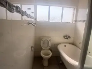 Townhouse/Complex/Cluster to Rent in Bluff Hill
