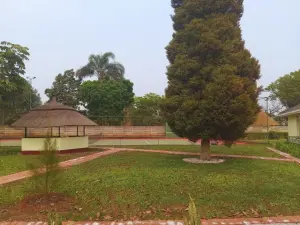 4 Bedroom House to Rent in Mount Pleasant