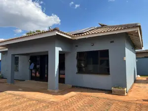 3 Bedroom Cottage/Garden Flat to Rent in Mount Pleasant Heights