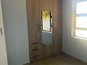 3 Bedroom Cottage/Garden Flat to Rent in Mount Pleasant Heights