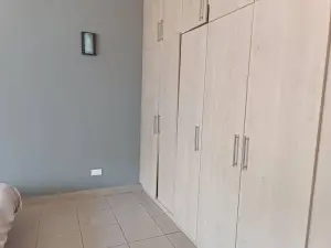 Townhouse/Cluster to Rent in Meyrick Park